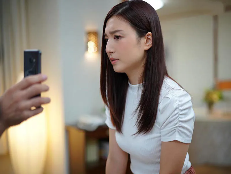 Bà xã "đi ngoài" bị Gã chồng bắt quả tang và cái kết jav